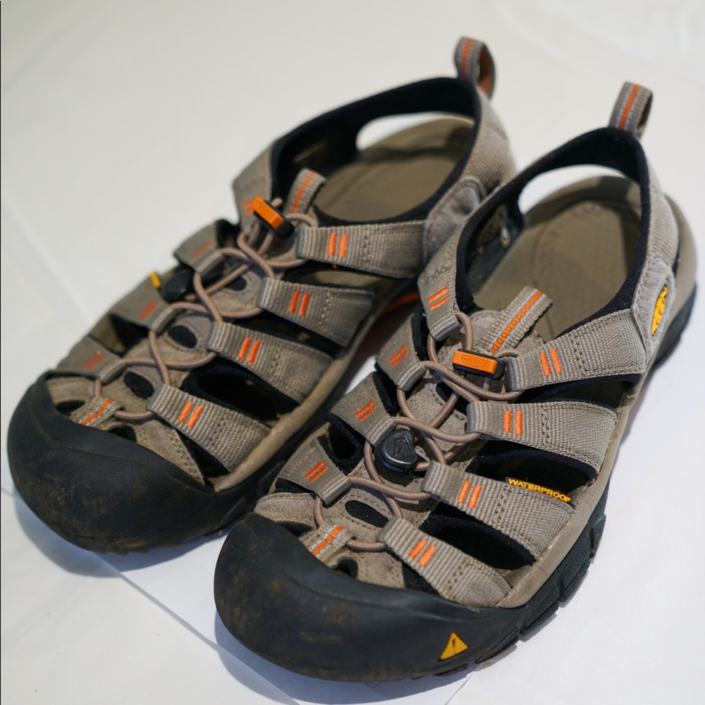 Keen Newport H2 bumper sandals
